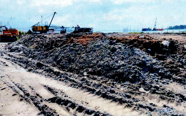 Μία χωματερή στον βυθό του Παγασητικού-1