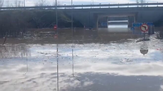 οριακή-η-κατάσταση-στον-εβρο-βυθι-564095188