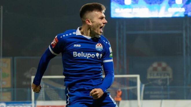 το-πράσινο-πεπρωμένο-του-αντριάνο-γιά-564064081