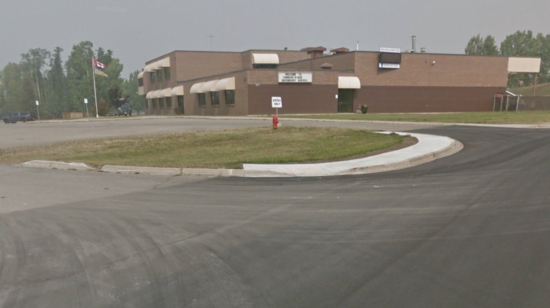 Καναδάς: Τουλάχιστον 10 νεκροί από πυροβολισμούς σε γυμνάσιο και σπίτι-1