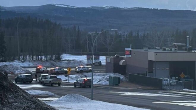 καναδάς-τουλάχιστον-10-νεκροί-από-πυροβ-564071812