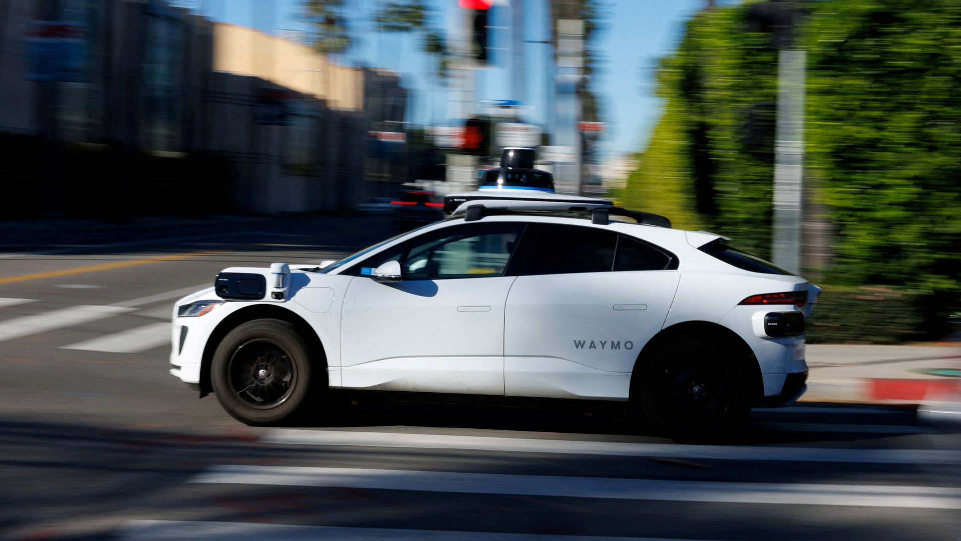 Βρετανία: Ταξί χωρίς οδηγό θα κυκλοφορήσουν από τον Σεπτέμβριο-2