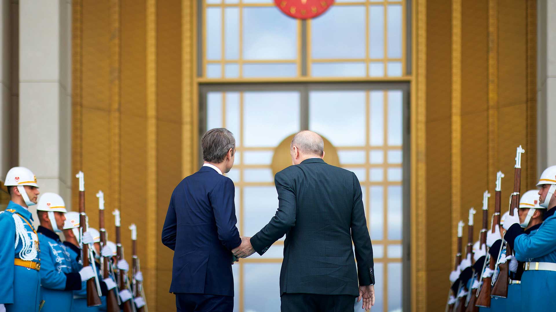 Διαβάστε στην «Καθημερινή της Κυριακής»-2