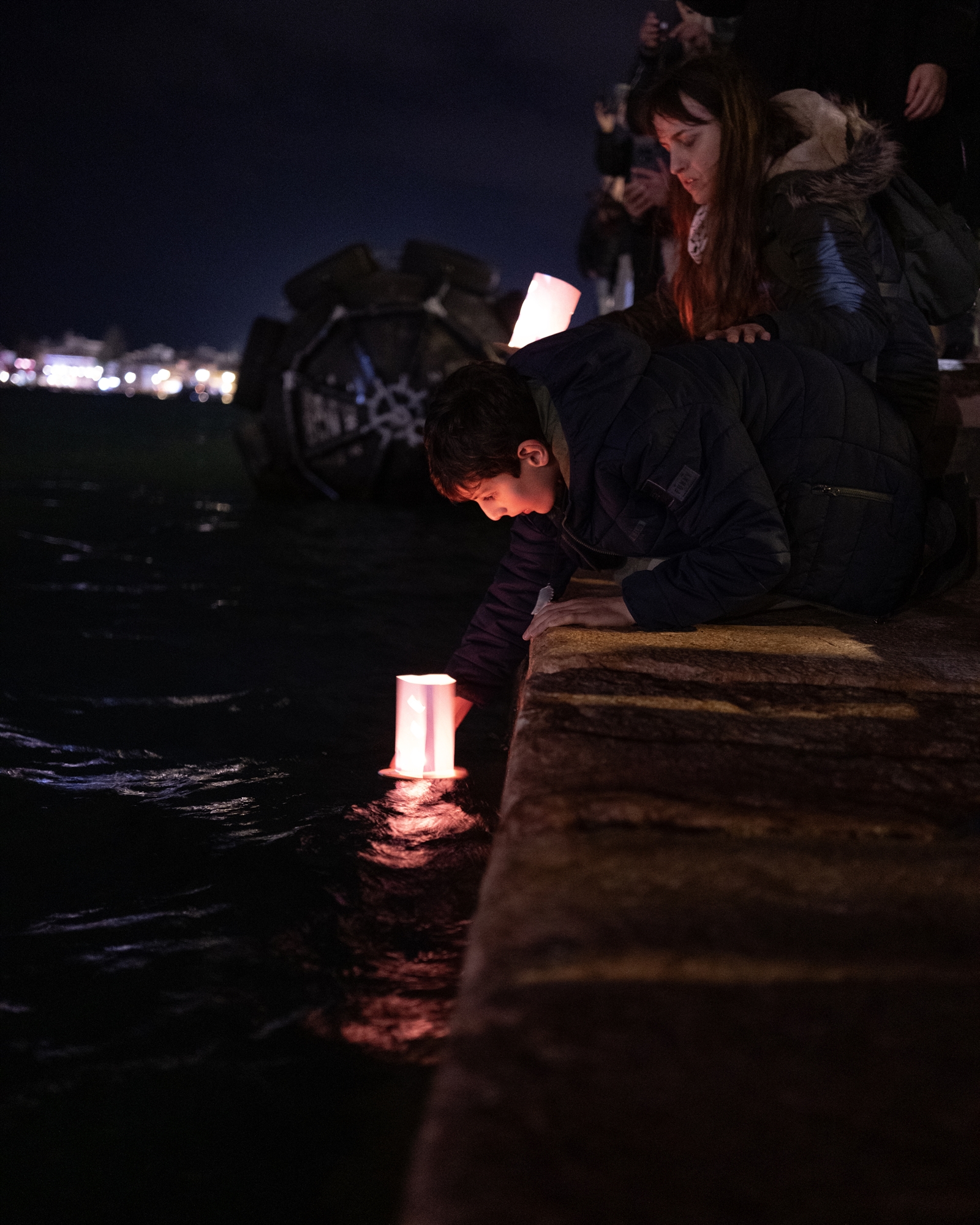 Τρίτη, 9 μ.μ., ένα μίλι ανοιχτά-1