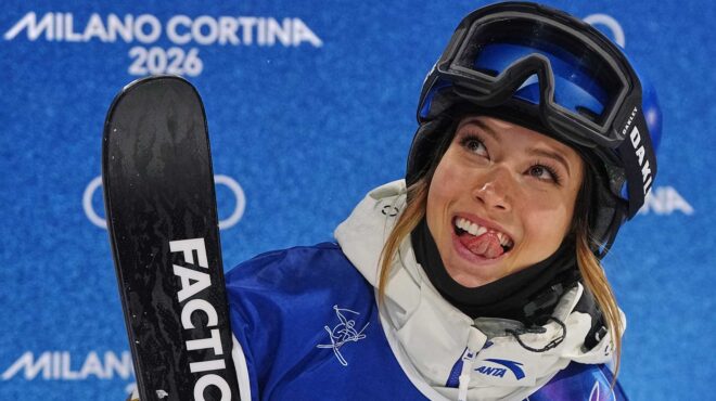 οι-μεγάλες-προσδοκίες-της-αϊλίν-γκου-κ-564088690