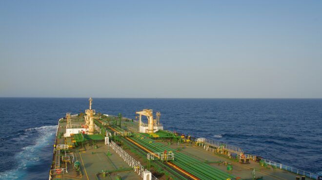 επενδύσεις-4-δισ-δολ-τον-ιανουάριο-από-564094576