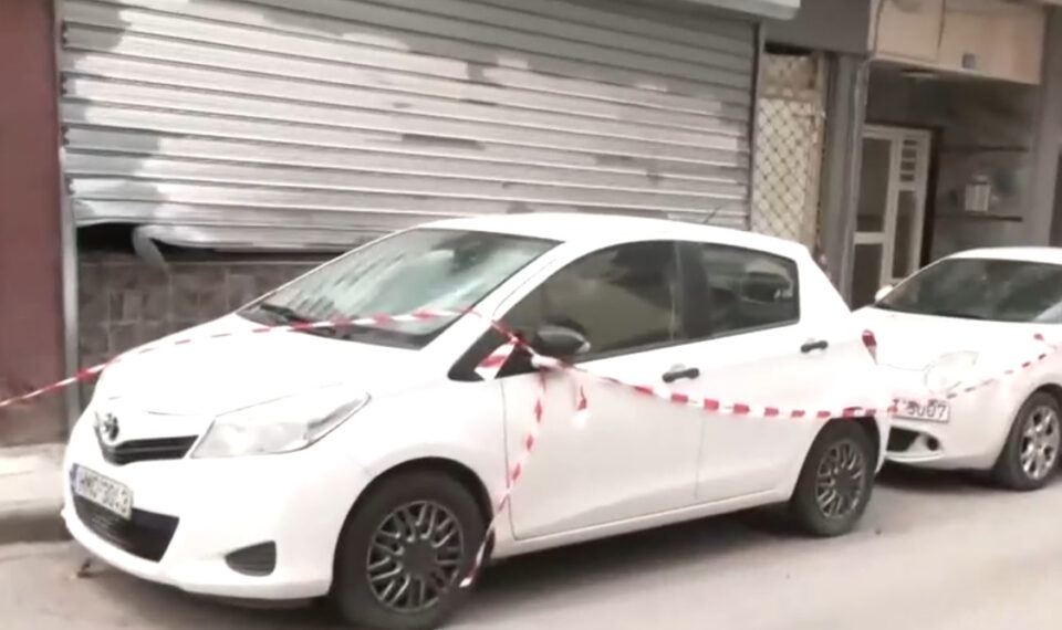 Θεσσαλονίκη: Γκαζάκια έξω από κτίριο στα ανατολικά-1