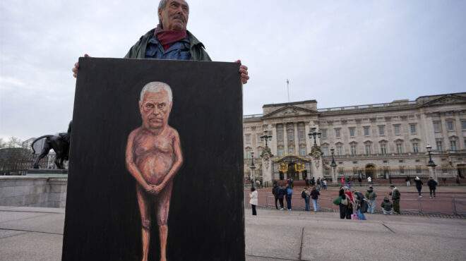 οι-πρίγκιπες-είναι-γυμνοί-564102697