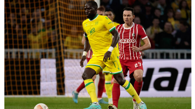 μούσα-σισοκό-ο-αρχηγός-του-μπενίτεθ-πο-564058243