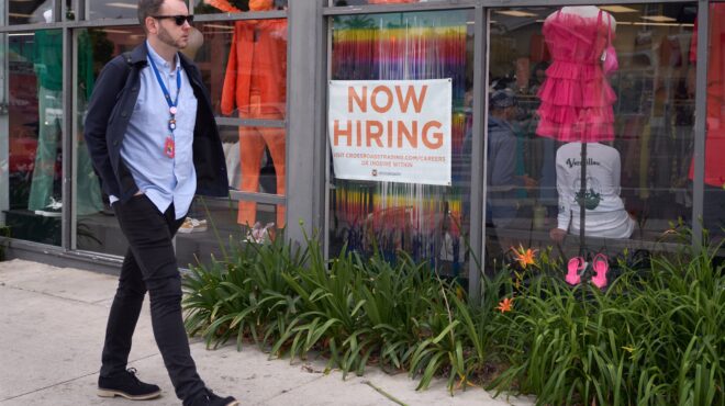 σημαντική-αύξηση-της-απασχόλησης-στι-564073630