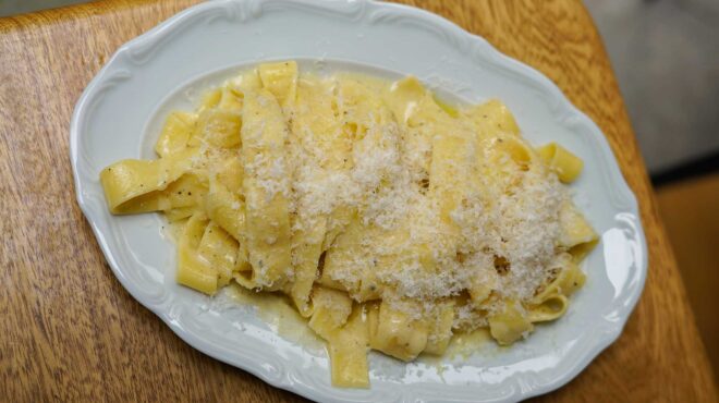 oinoscent-στη-βουλής-μια-παλιά-αγάπη-και-νέες-α-564074830