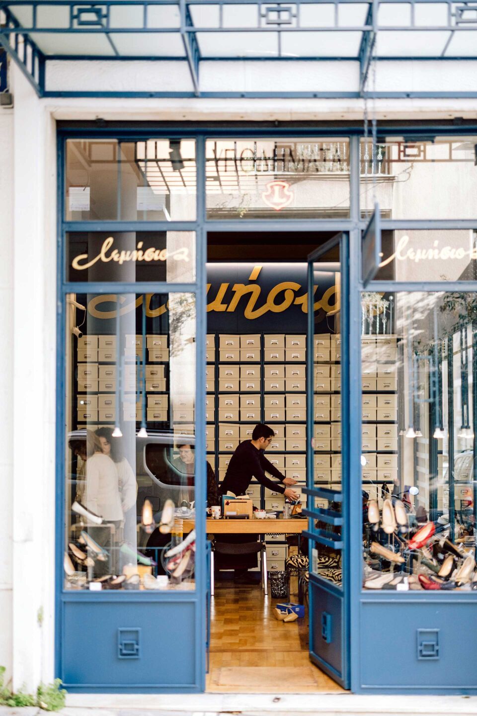 Είναι τα χειροποίητα παπούτσια η νέα τάση;-4