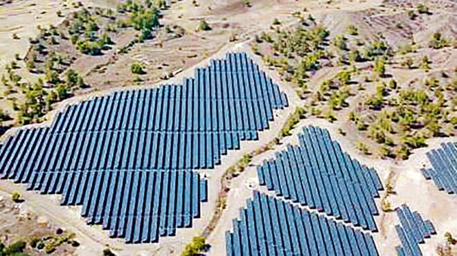 σε-νέα-εποχή-ανάπτυξης-περνάει-η-helleniq-564102496