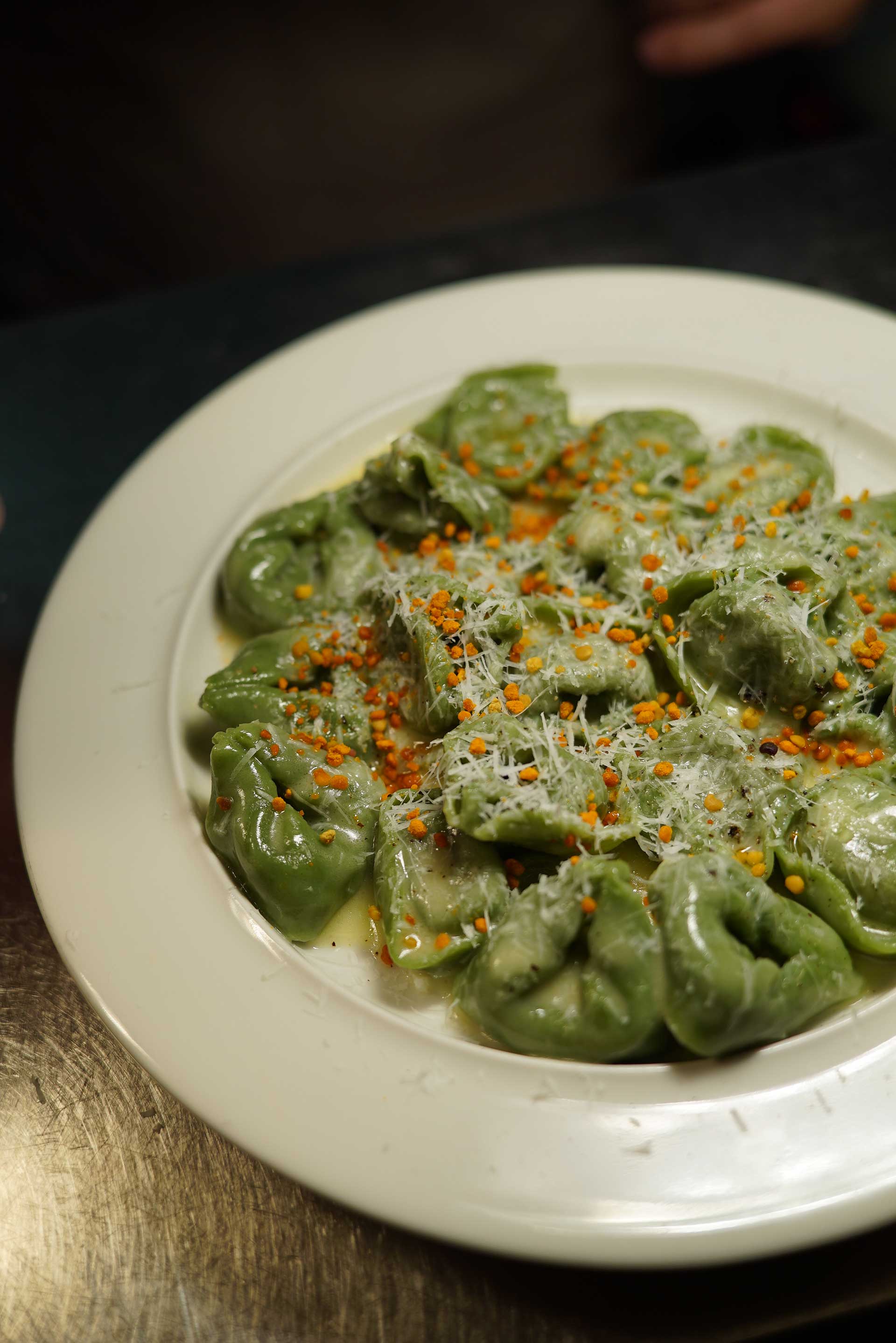 Oinoscent στη Βουλής: μια παλιά αγάπη και νέες αφορμές-4