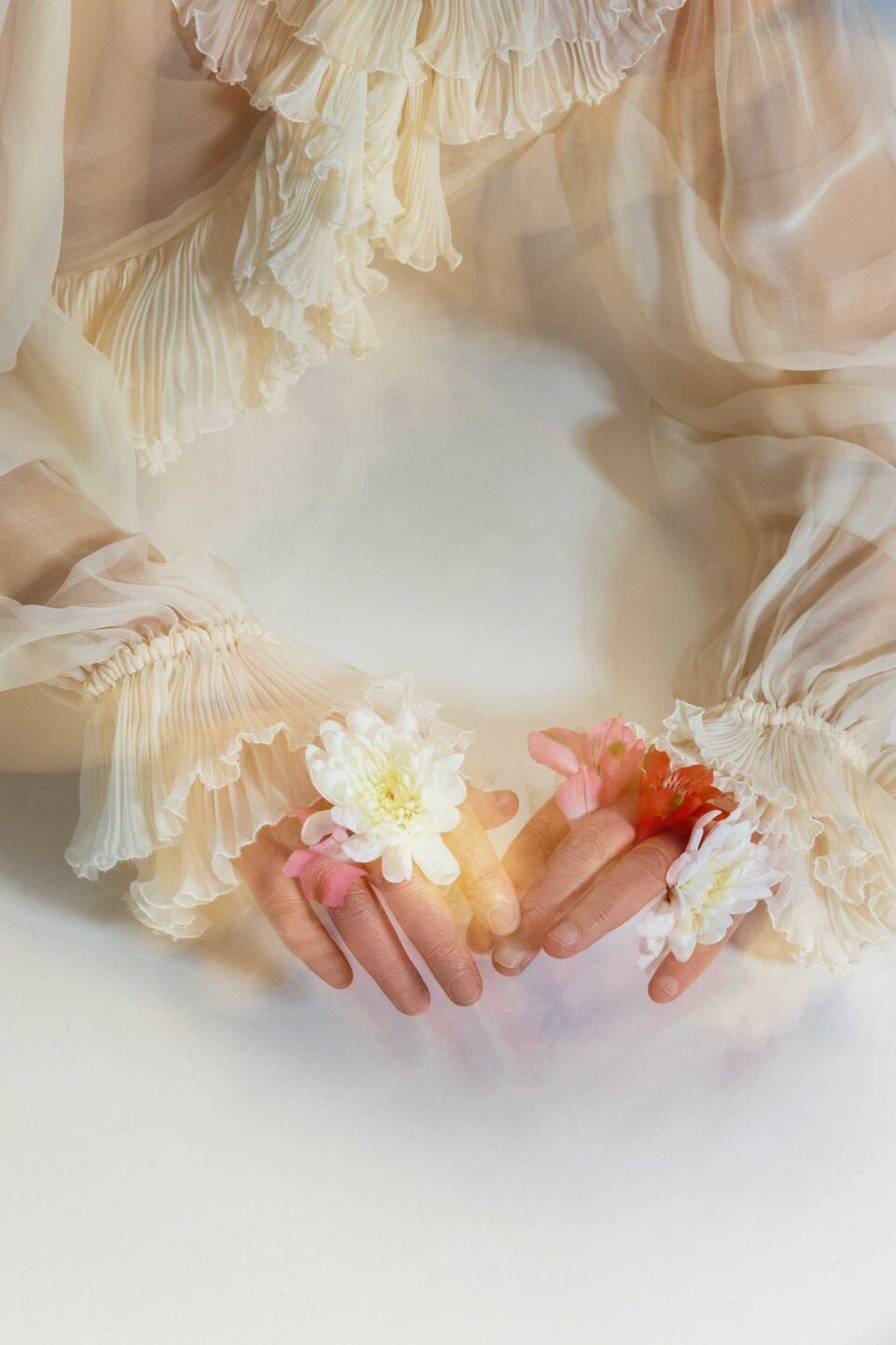 Αμαλία Μουτούση στο Κ: «Είμαι εύπλαστη, διαθέσιμη»-2