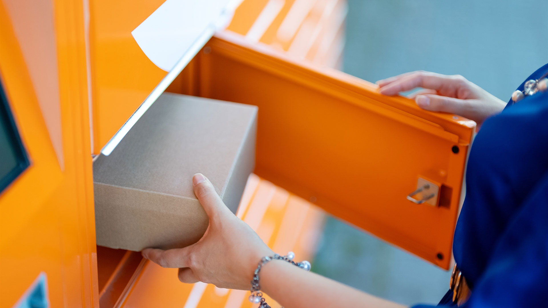 Η εκρηκτική ανάπτυξη των lockers-1