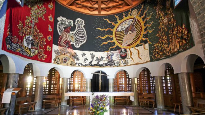 η-σχέση-μοντέρνας-τέχνης-και-εκκλησία-564100135