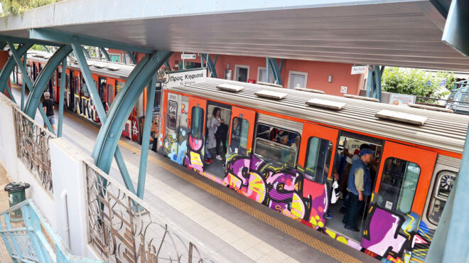 ηλεκτρικός-βρωμιά-εγκατάλειψη-παρακ-564064015