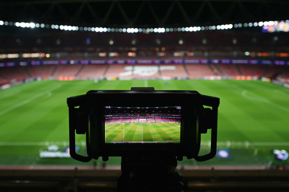 Πόση μπάλα να αντέξουμε πια;-1