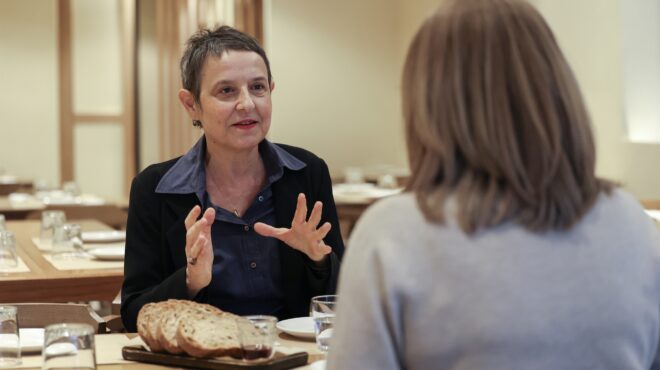 ελίζ-ζαλαντό-η-πρώτη-μου-λέξη-στα-ελλην-564101389