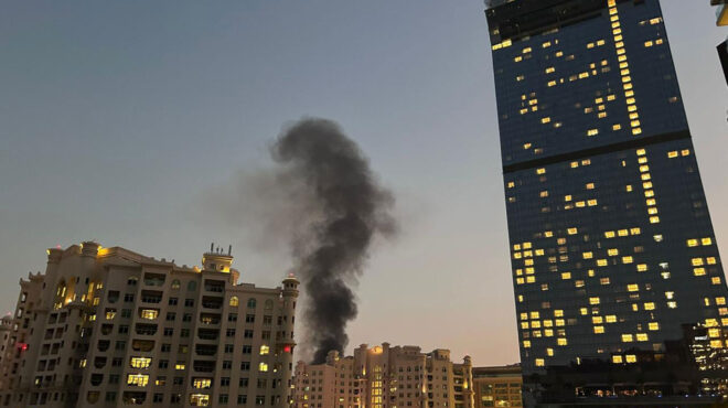 ντουμπάι-μεταφέραμε-στρώματα-στο-υπό-564102550