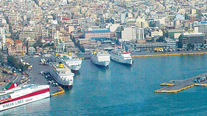 ορατότης-μηδέν-για-την-ακτοπλοΐα-564091906