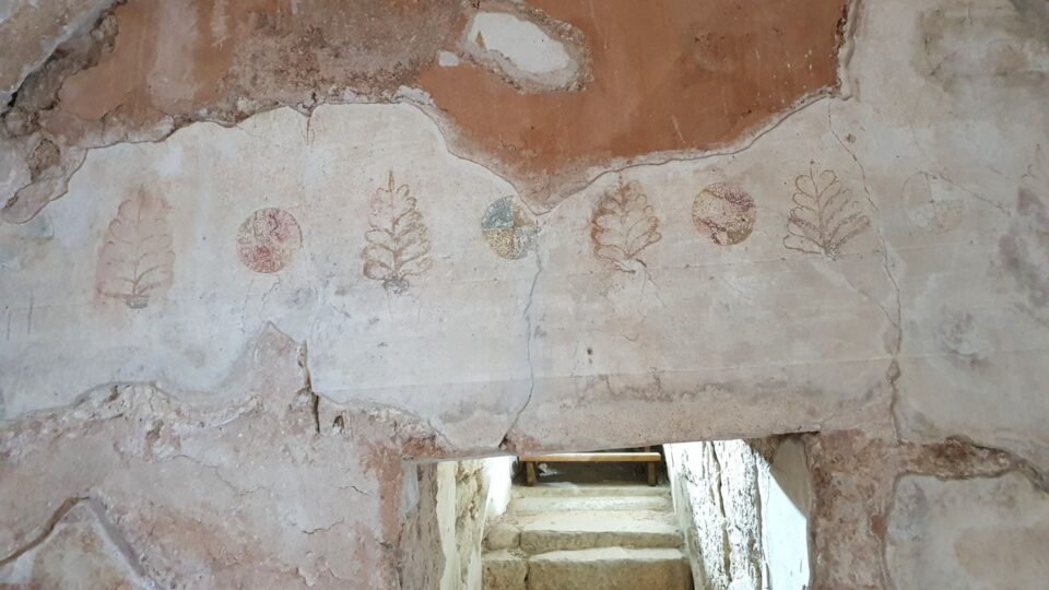 Ελληνιστικό ταφικό μνημείο στην καρδιά της Δράμας [εικόνες]-4