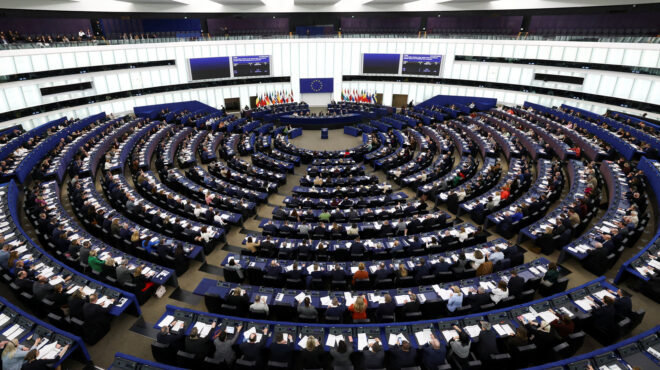 ευρωπαϊκό-κοινοβούλιο-οι-ασφαλείς-χ-564070786