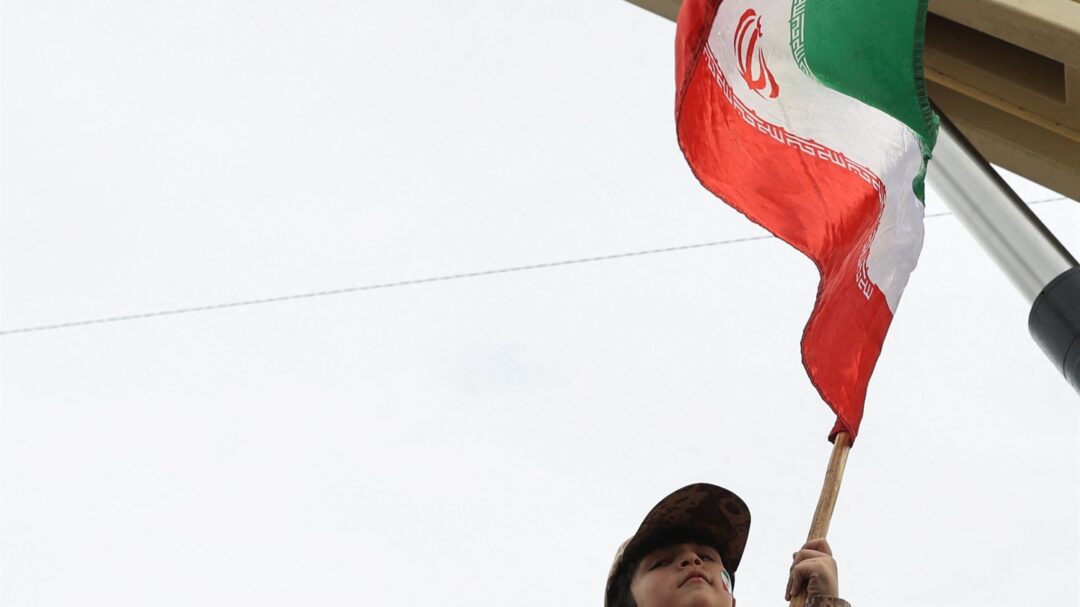 καράκας-αβάνα-τεχεράνη-564078085