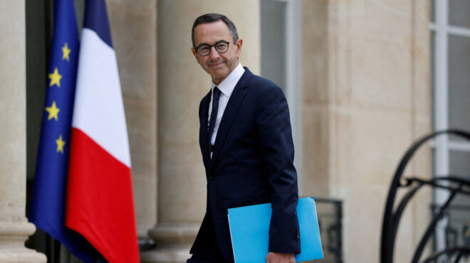 γαλλία-ο-μπρουνό-ρεταγιό-υποψήφιος-γι-564074791