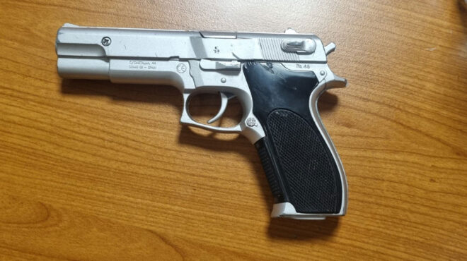 αθήνα-απείλησε-αστυνομικούς-με-όπλο-κ-564059815