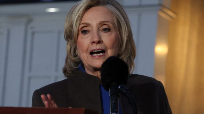 θα-πρέπει-να-ρωτήσετε-τον-σύζυγό-μου-564099067