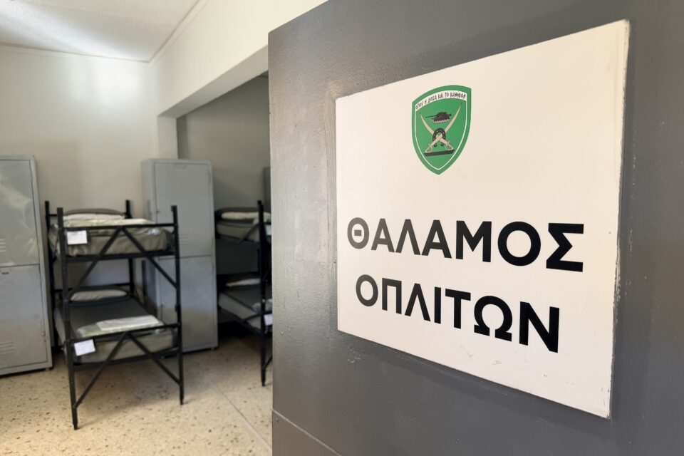 Οι νέοι φαντάροι πήραν ρουχισμό, όπλο και… drone (βίντεο)-9