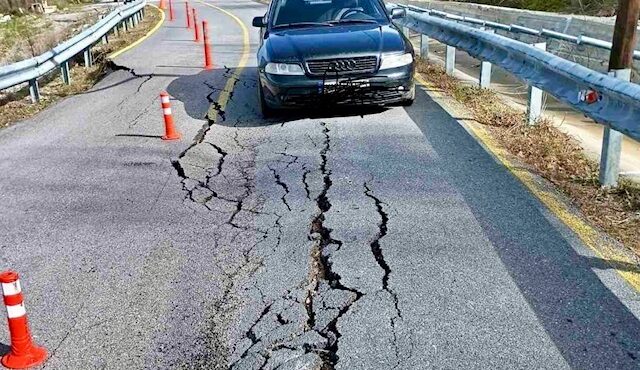 καθίζηση-στην-παλιά-εθνική-οδό-καλαμά-564061918