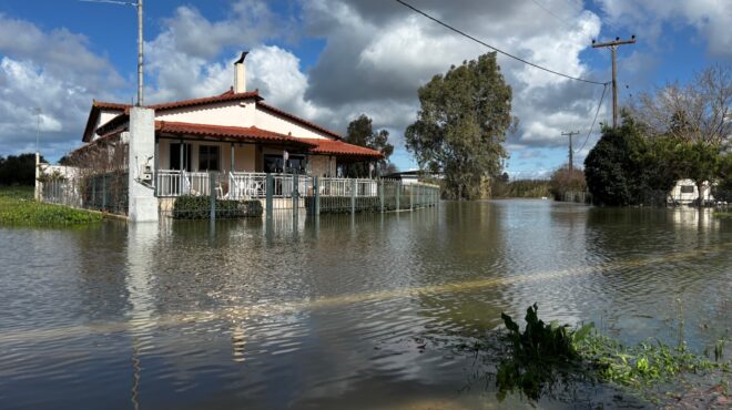 προ-των-πυλών-νέα-κακοκαιρία-σε-red-code-4-πε-564080539