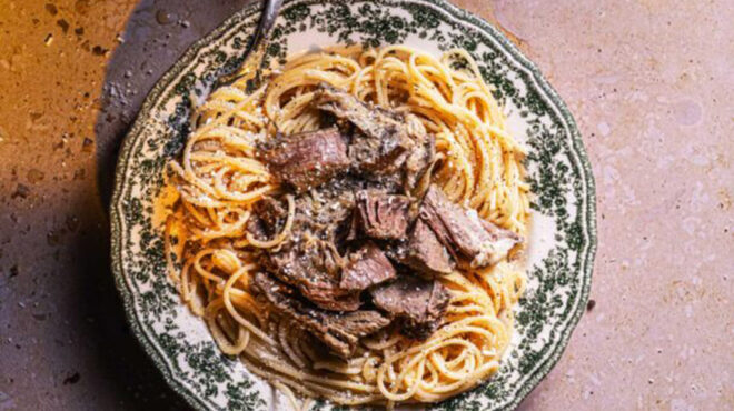 κατσικομακαρονάδα-ή-γιδομακαρονάδα-564094822