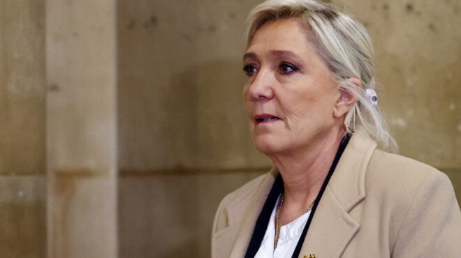 λεπέν-δεν-θα-είμαι-υποψήφια-με-ηλεκτρ-564096925