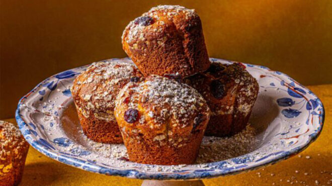 μάφιν-μπανάνας-πολύσπορα-και-κανελάτ-564088342