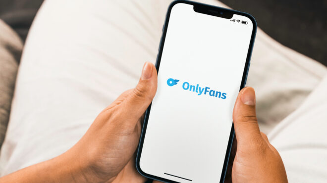 onlyfans-διαπραγματεύσεις-για-πώληση-του-60-έν-564055861