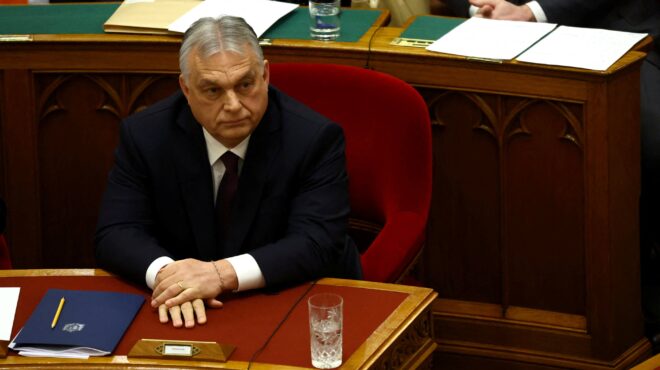 ουγγαρία-η-αντιπολίτευση-διευρύνει-τ-564095134