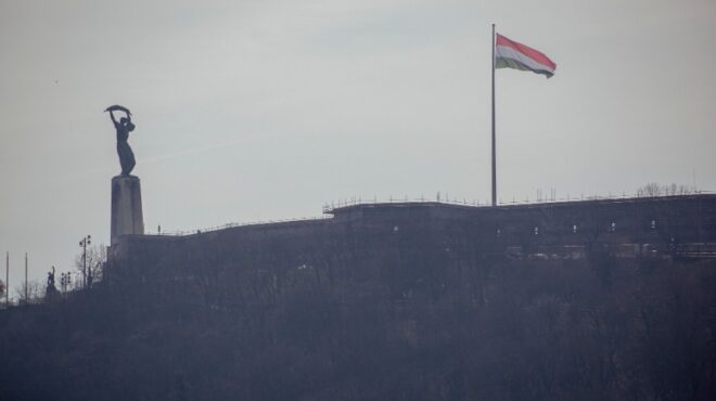 ουγγαρία-απελευθερώνει-250-000-τόνους-αργο-564087982