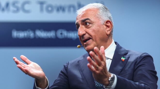 ιράν-εκκληση-του-γιου-του-τελευταίου-σ-564079153