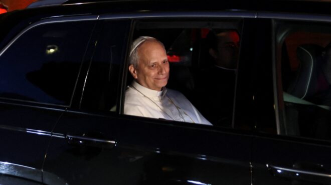 ο-πάπας-λέων-θα-περάσει-την-ημέρα-ανεξα-564086257