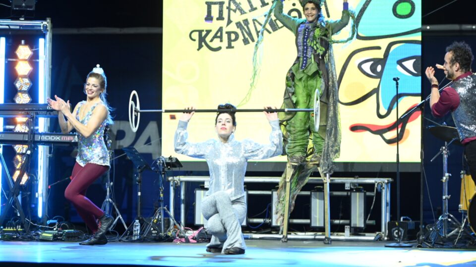 Πάτρα: Αυλαία για το καρναβάλι με μία φαντασμαγορική τελετή [εικόνες-βίντεο]-2