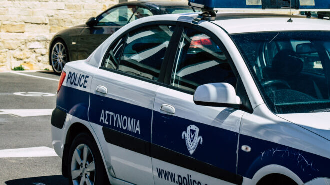 κύπρος-σύλληψη-ζευγαριού-που-φωτογρά-564099676