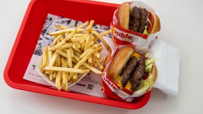 γιατί-τα-αμερικανικά-εστιατόρια-μικρ-564084811