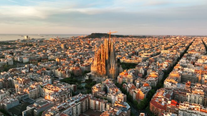 βαρκελώνη-αυξάνονται-τα-τουριστικά-τ-564095881