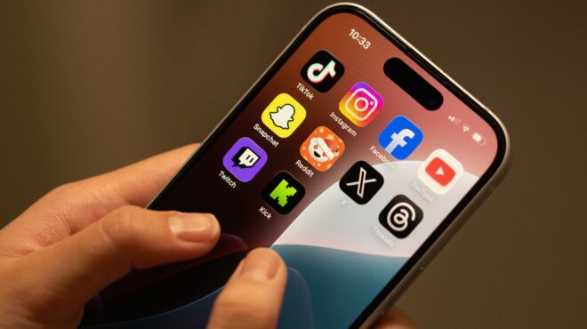 ισπανία-θα-απαγορεύσει-την-πρόσβαση-π-564057610