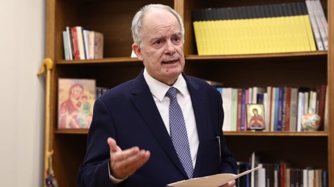 κ-τασούλας-η-aννα-ψαρούδα-μπενάκη-κατ-564079636