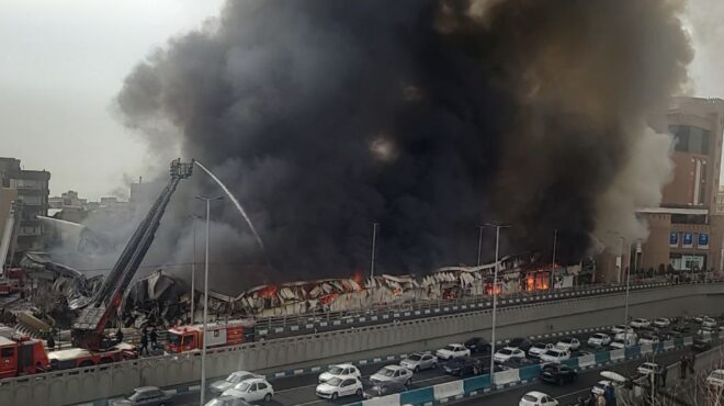 ιράν-μεγάλη-πυρκαγιά-σε-κεντρική-αγορ-564057439